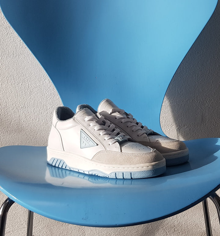 LÄST B-Ball - Leather/Suede - White/Blue Low Sneakers White/Blue