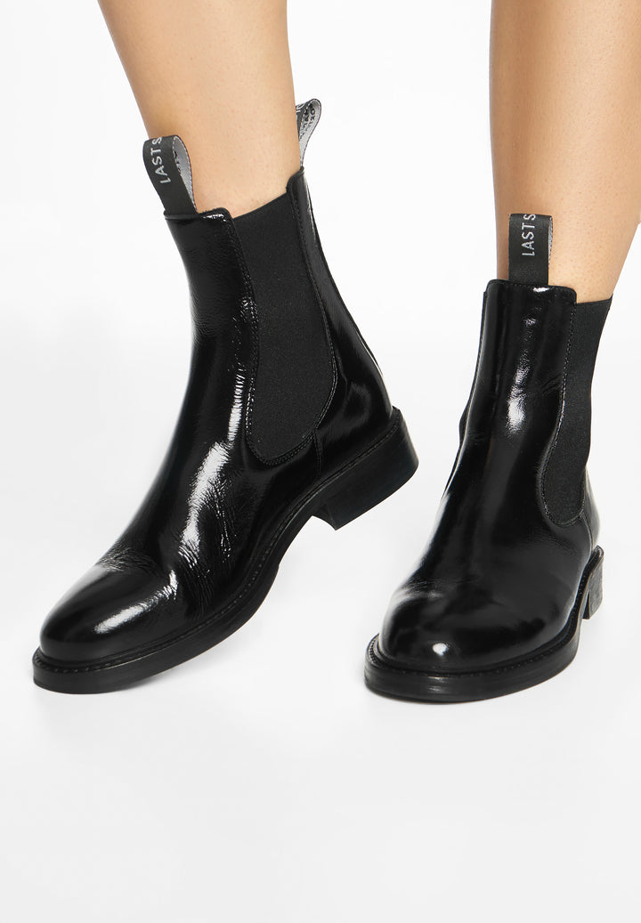 Last Studio Becita Patent Leather - Black* Ankle Boots Black