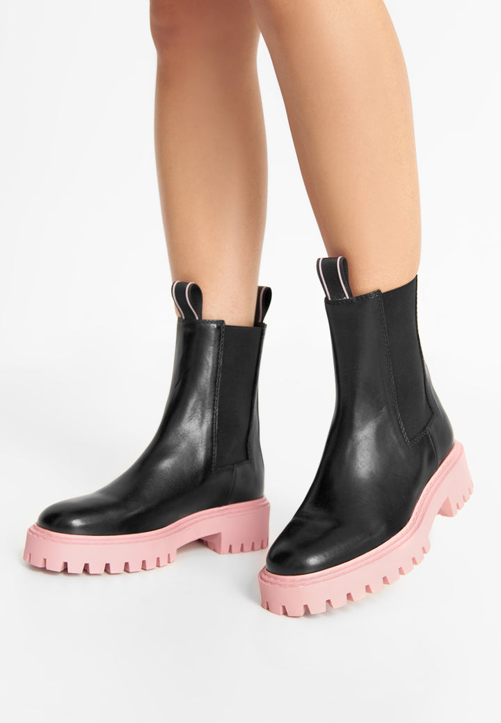 LÄST Daze Leather Black/Pink Ankle Boots Black/Pink