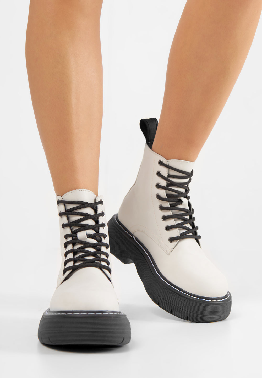 LÄST Jane - Leather - Off White Ankle Boots Off White