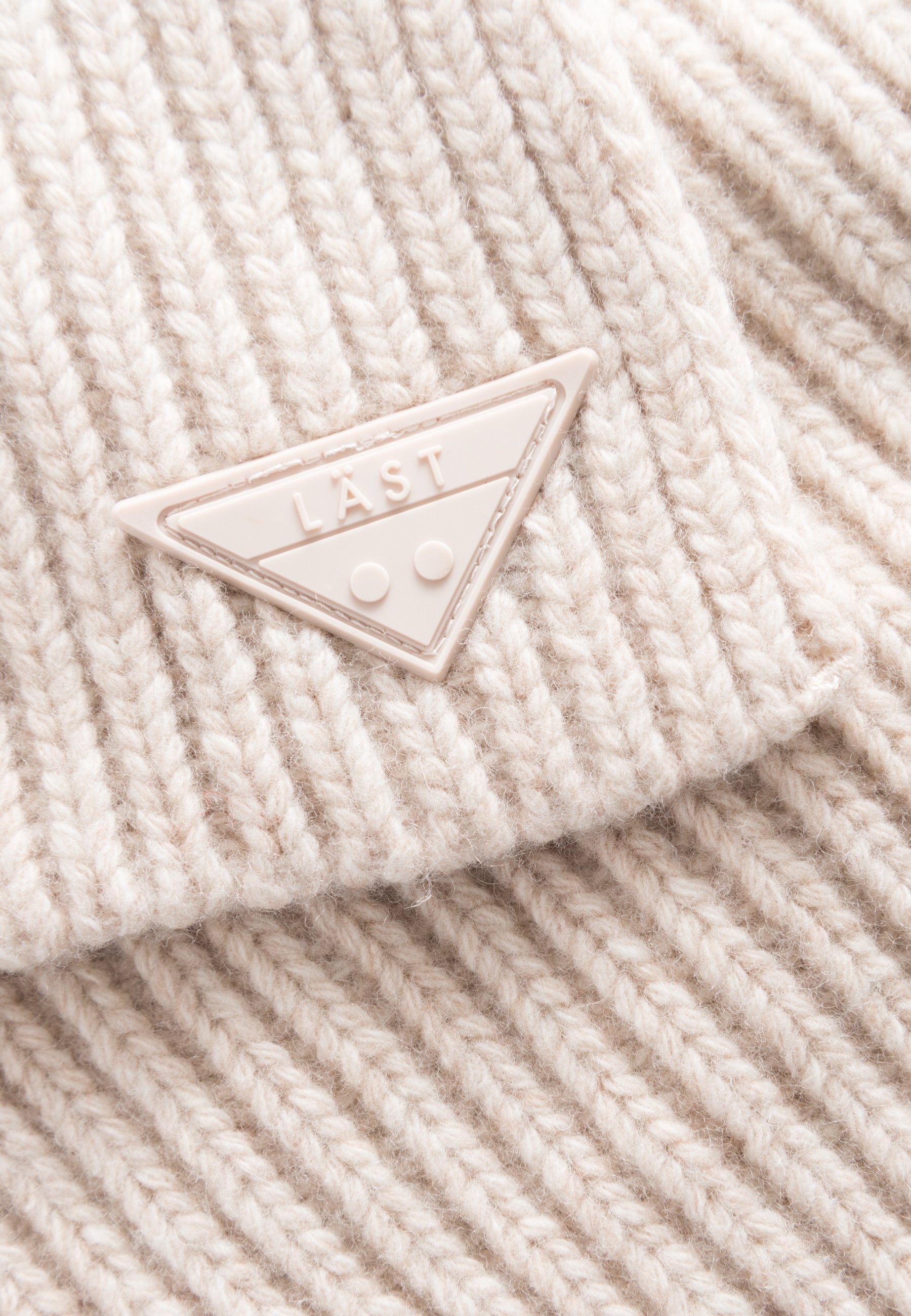 新品 TAUPE/HARF TILDEN NECK WARMER (BEIGE) Warm and Comfortable