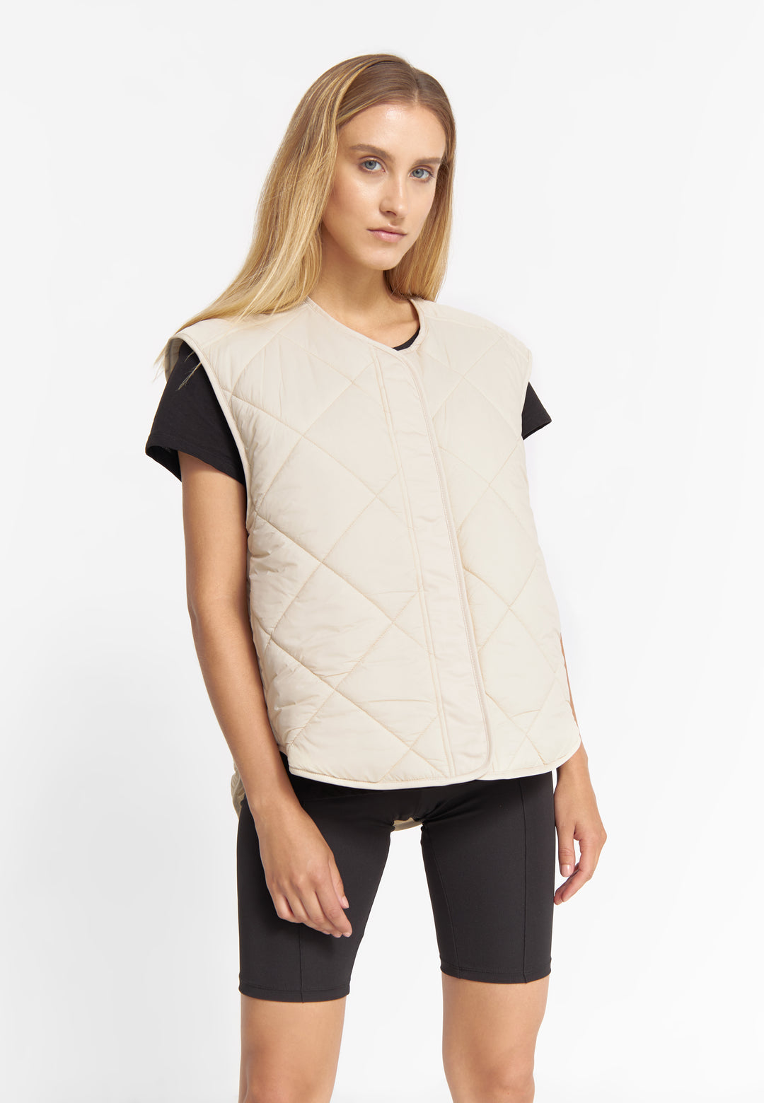 LÄST Quilted Waistcoat - Beige Jackets Beige