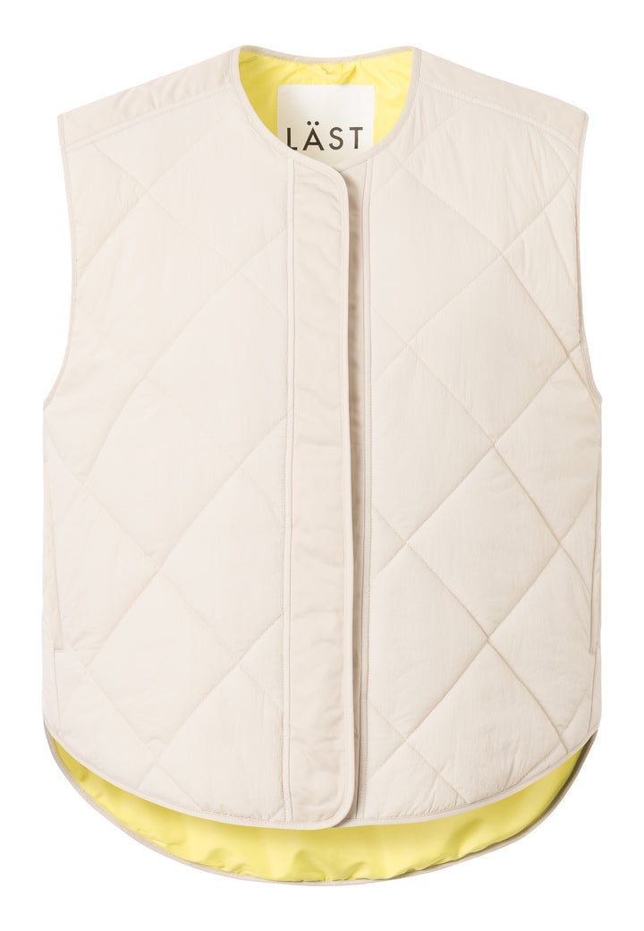 LÄST Quilted Waistcoat - Light Stone Jackets Light Stone