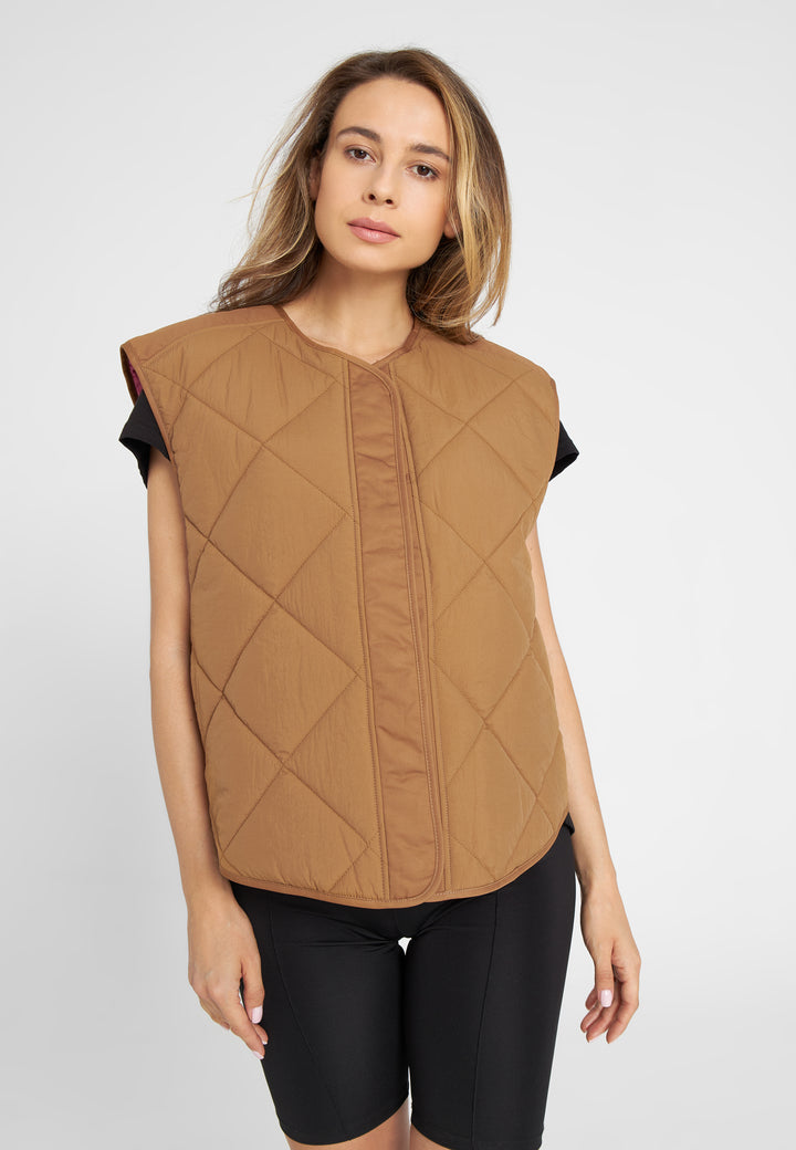 LÄST Quilted Waistcoat - Toffee Brown Jackets Toffee Brown