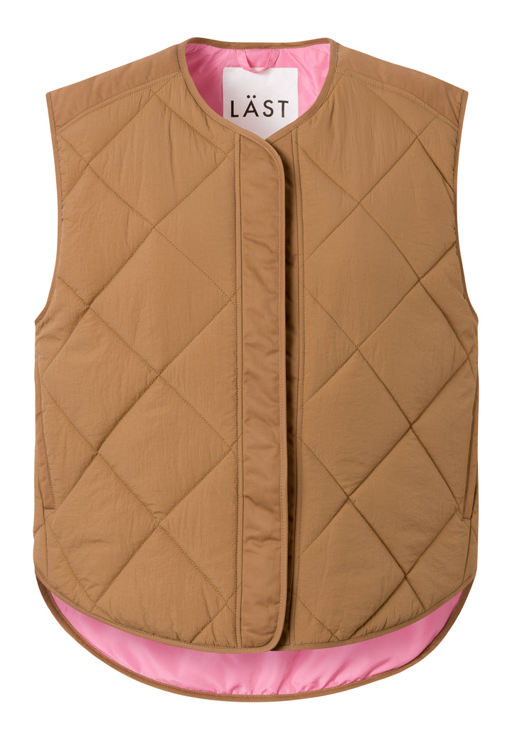 LÄST Quilted Waistcoat - Toffee Brown Jackets Toffee Brown