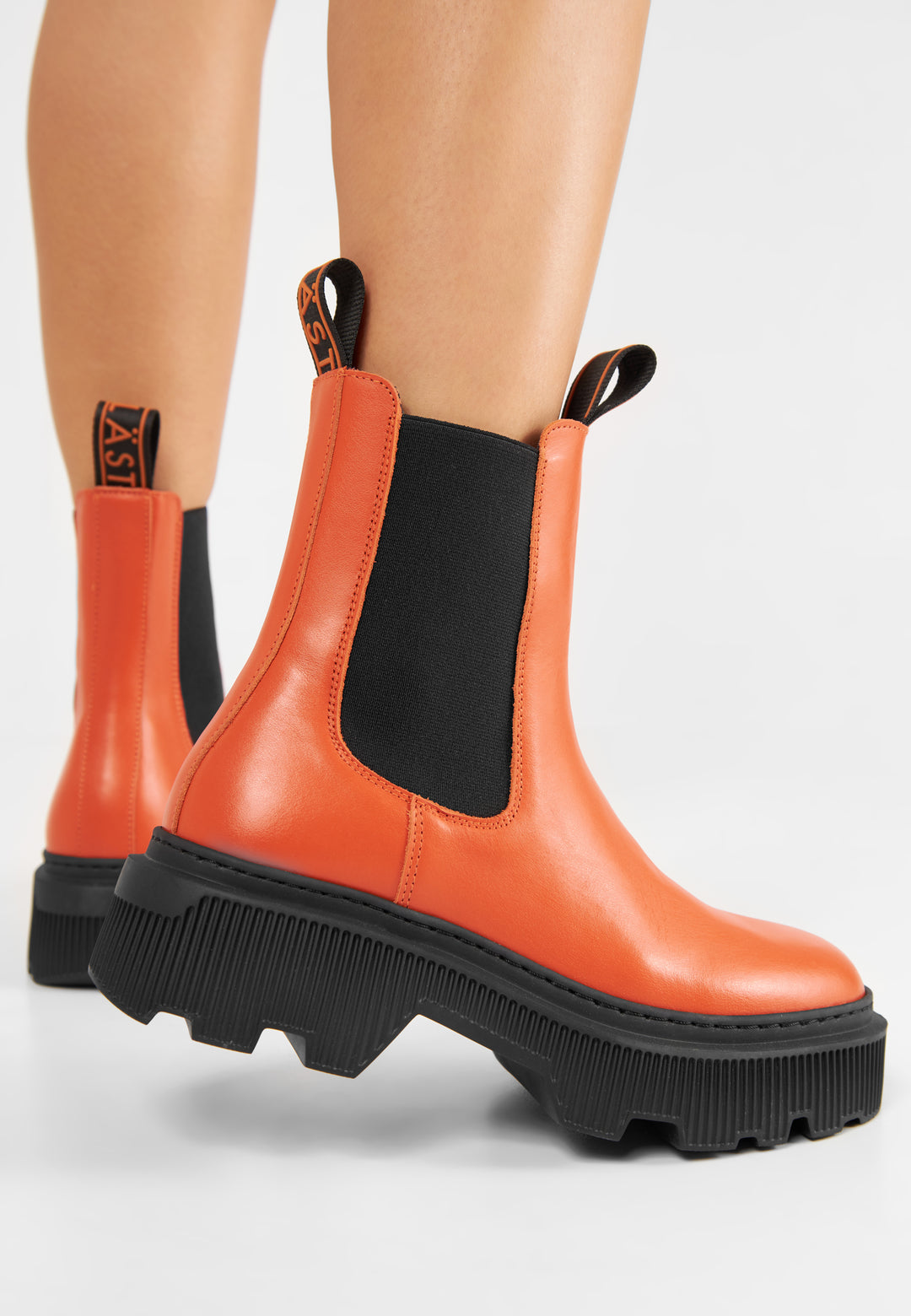 LÄST Trixy Chelsea Boot Ankle Boots Orange